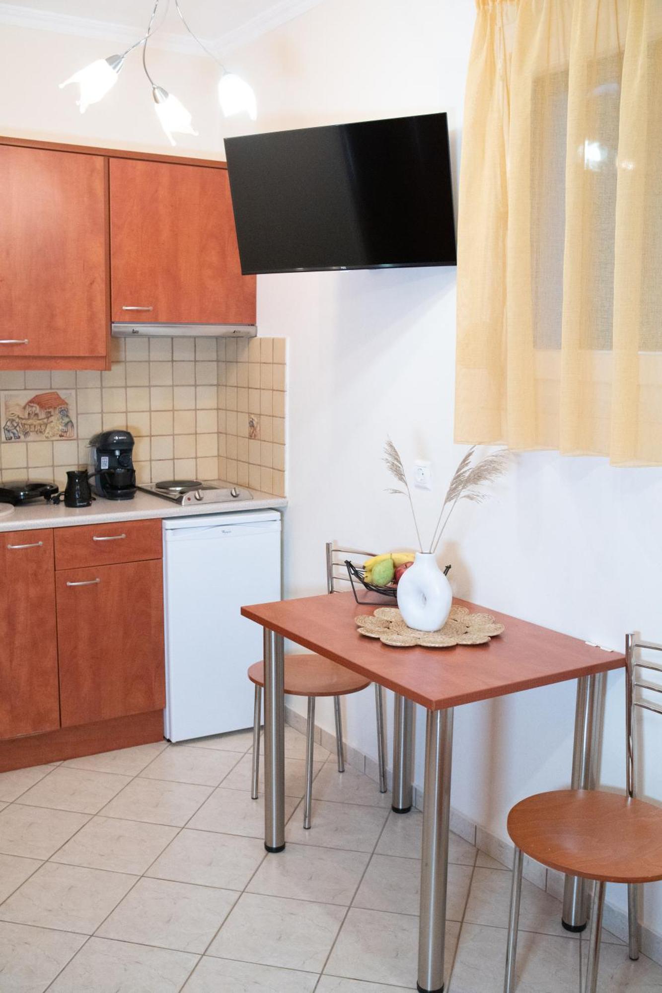 Prince Apartments Volissos Room photo